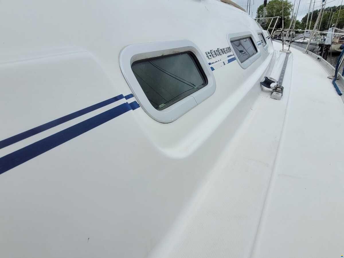 Beneteau Oceanis 373