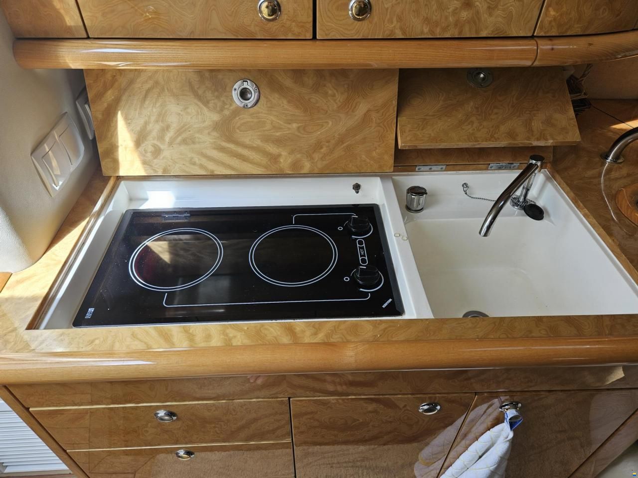 Sunseeker Superhawk 48