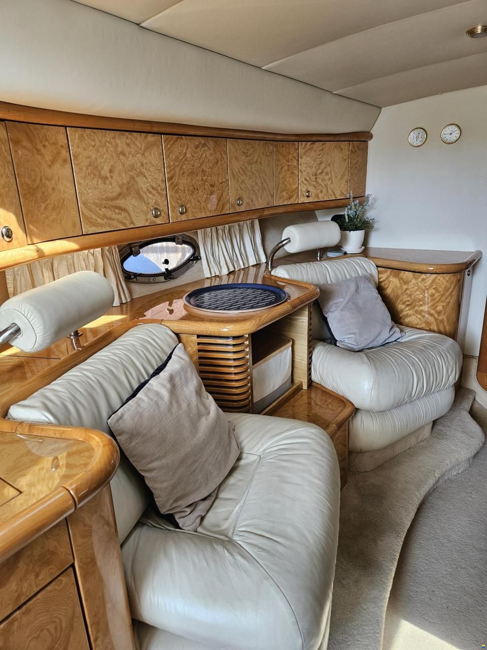 Sunseeker Superhawk 48