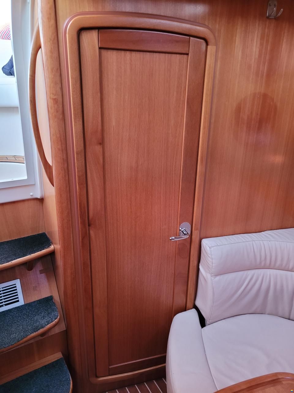 Bavaria Sport 33