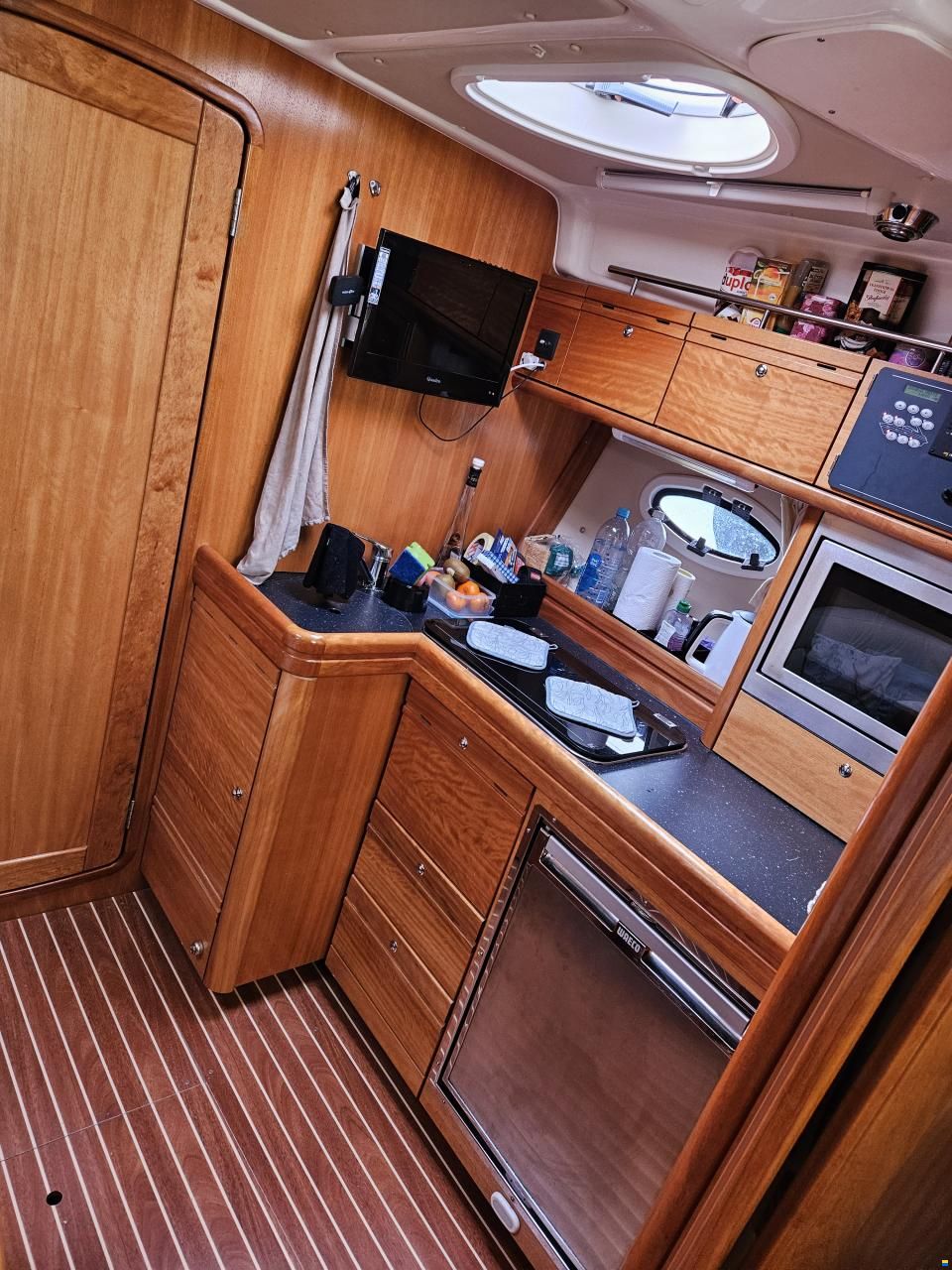 Bavaria Sport 33