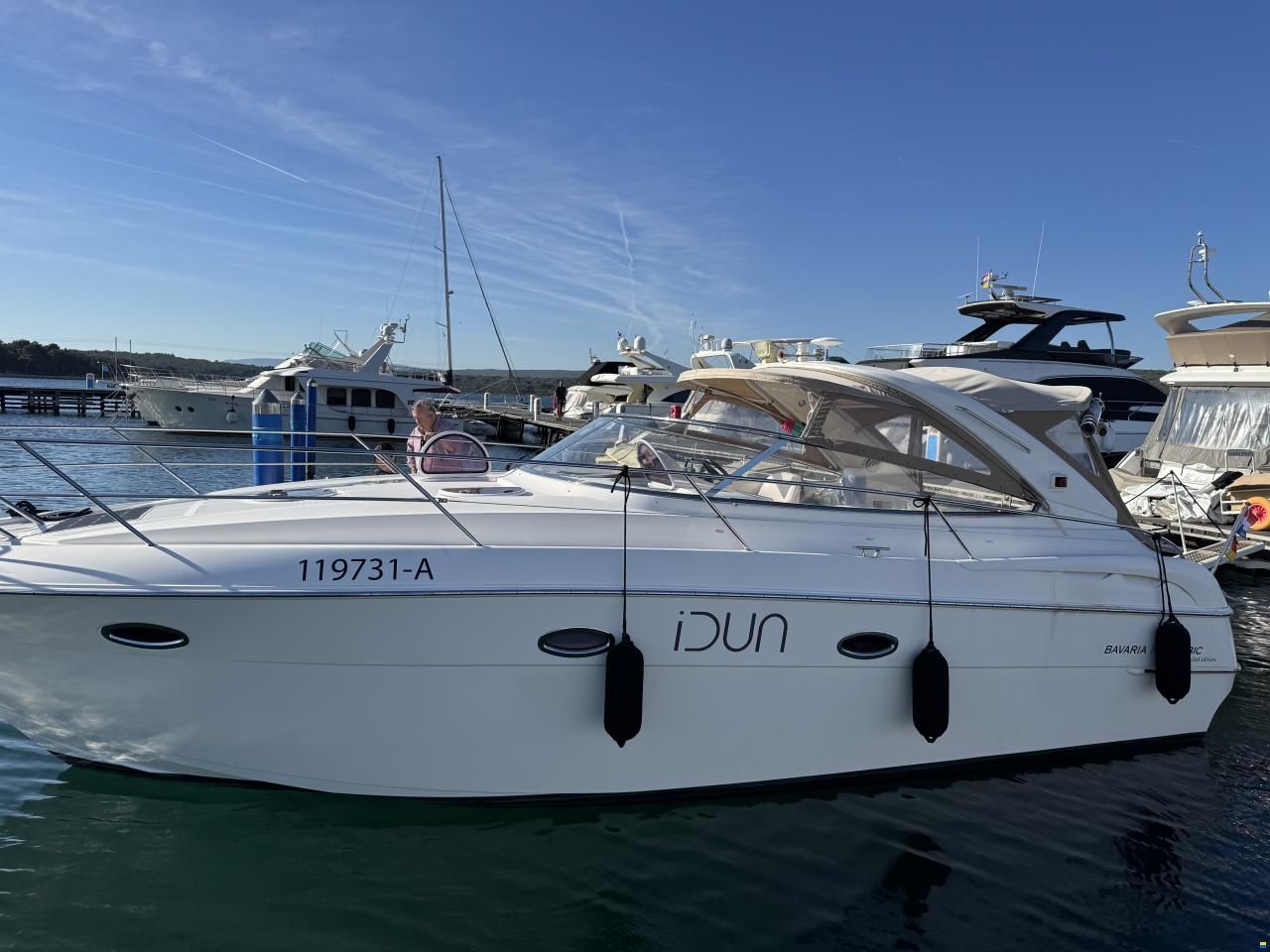 Bavaria Sport 33