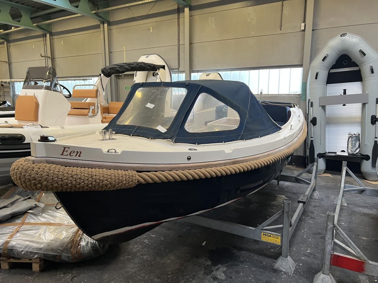 Interboat 19
