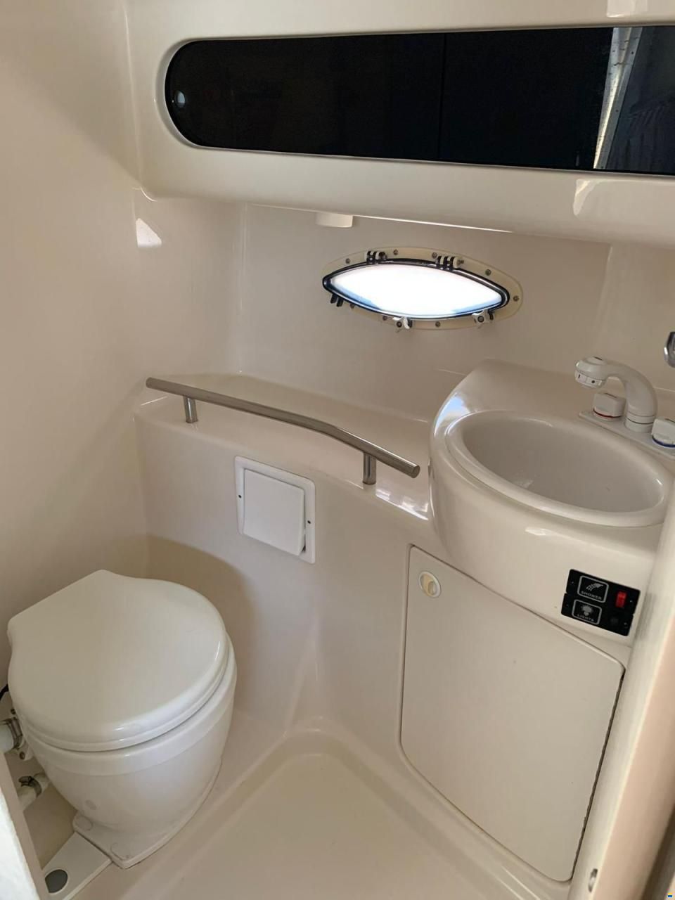 Bayliner 3055