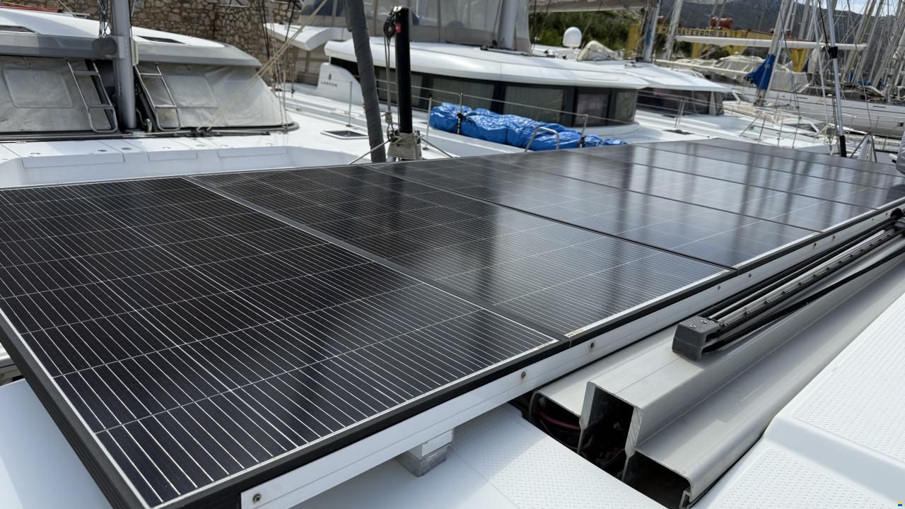 Fountaine Pajot Helia 44
