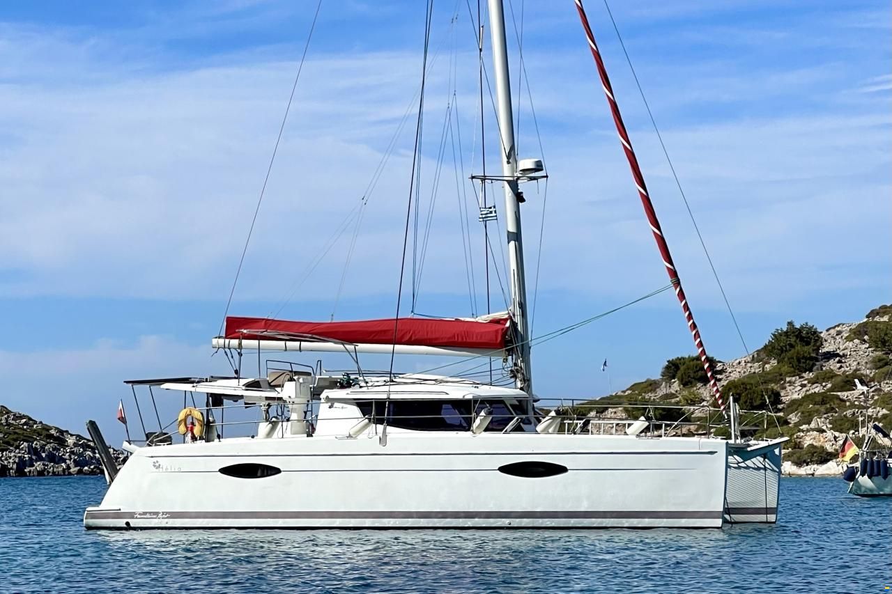 Fountaine Pajot Helia 44