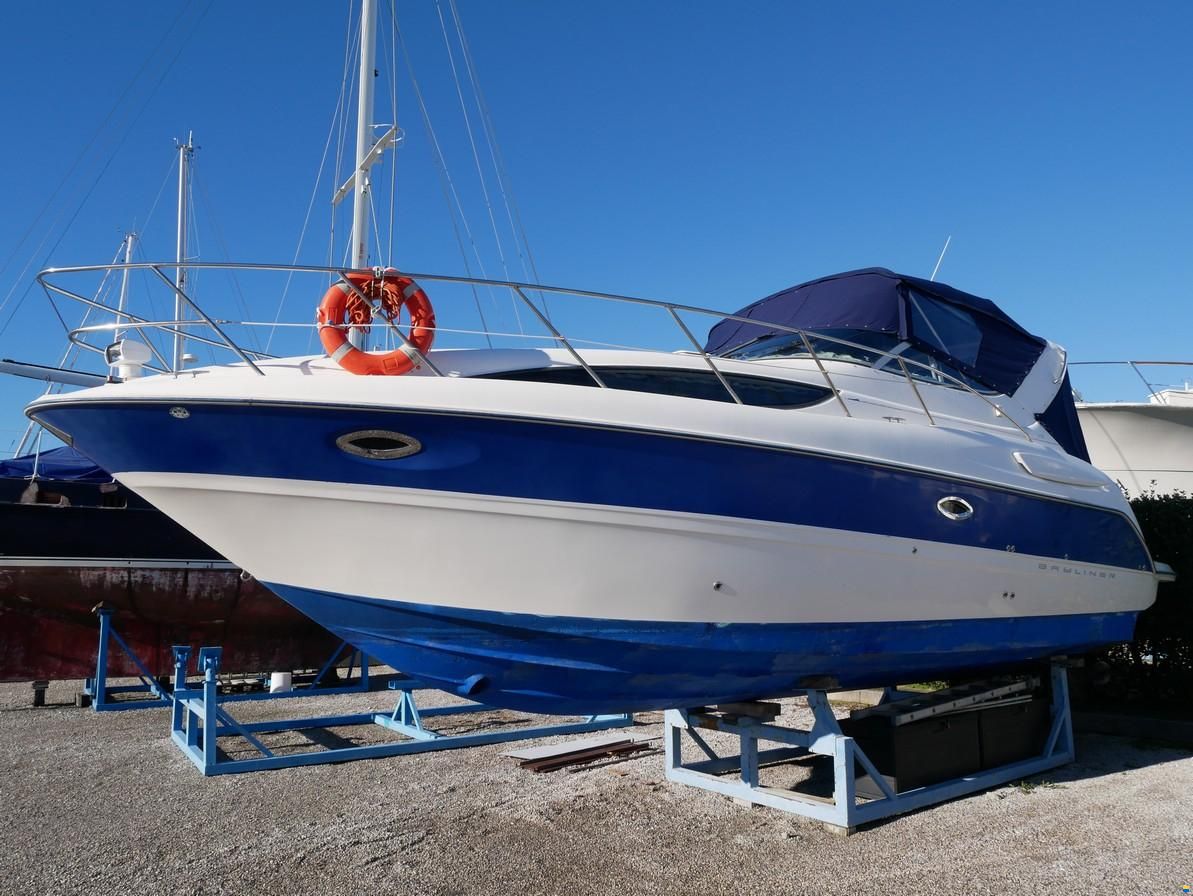 Bayliner 305