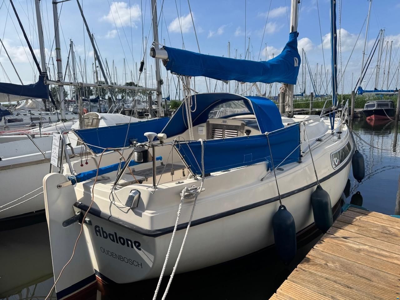 Hallberg-Rassy 26