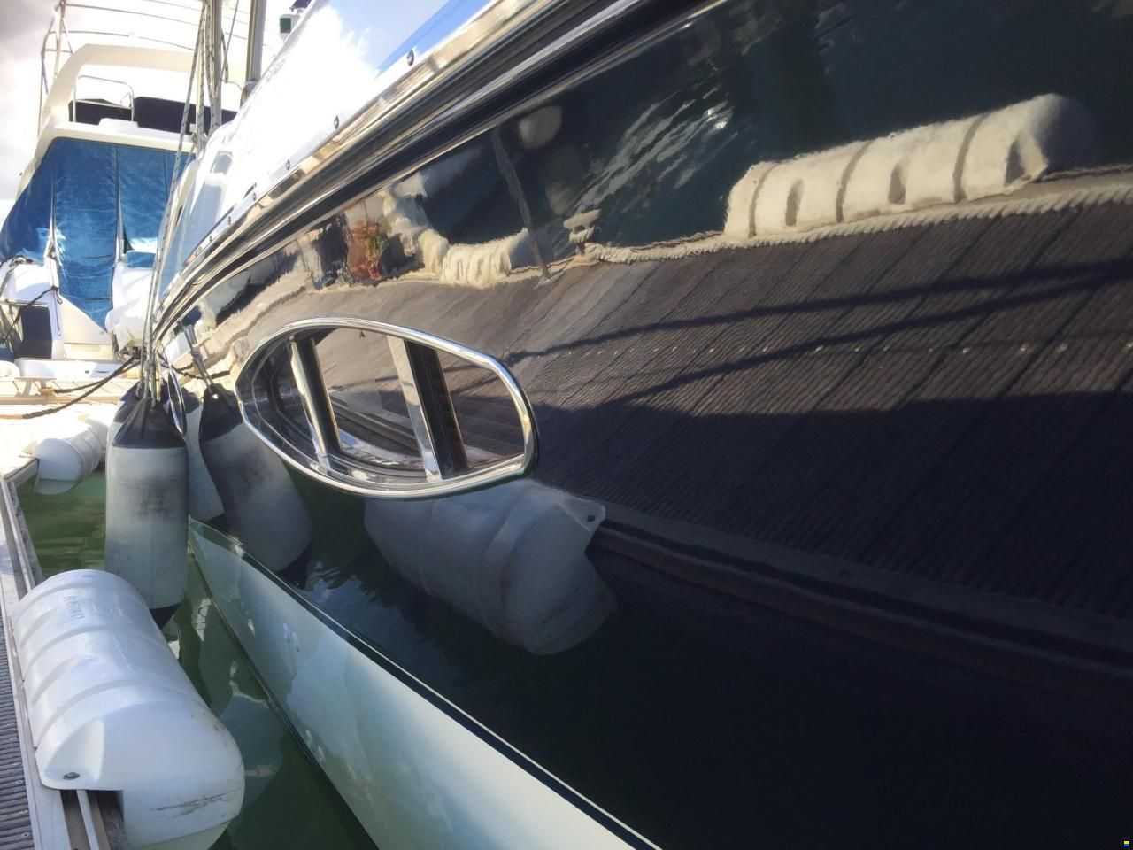 Atlantis 42