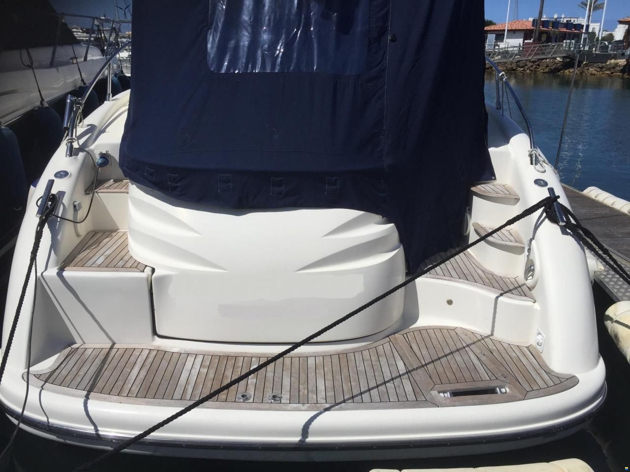 Atlantis 42