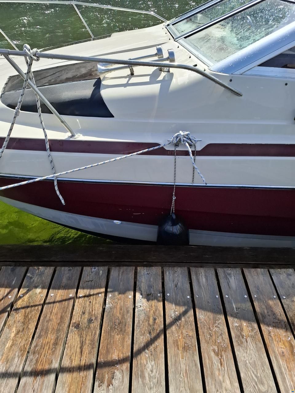Maxum SRC 2300