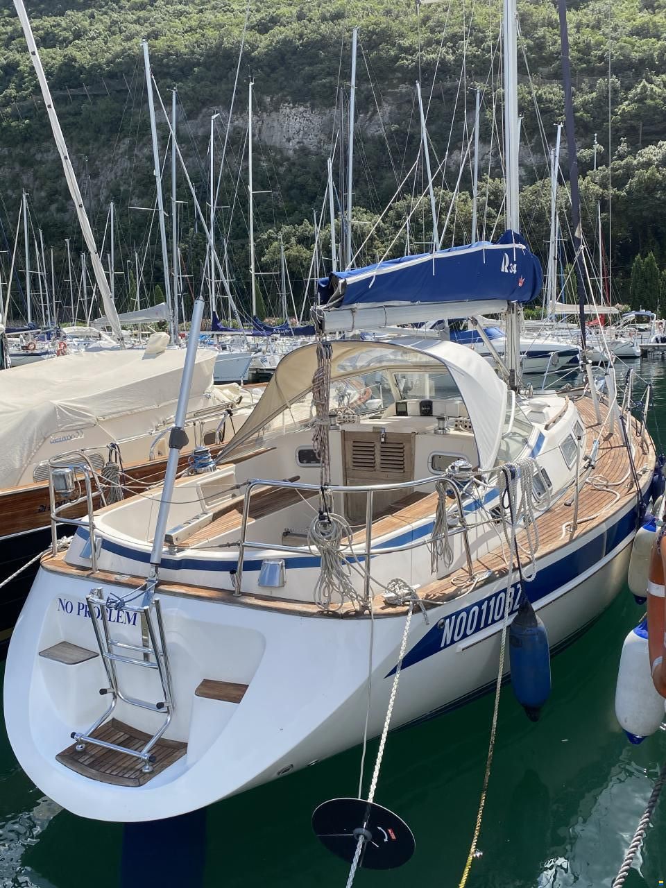 Hallberg-Rassy HR 34