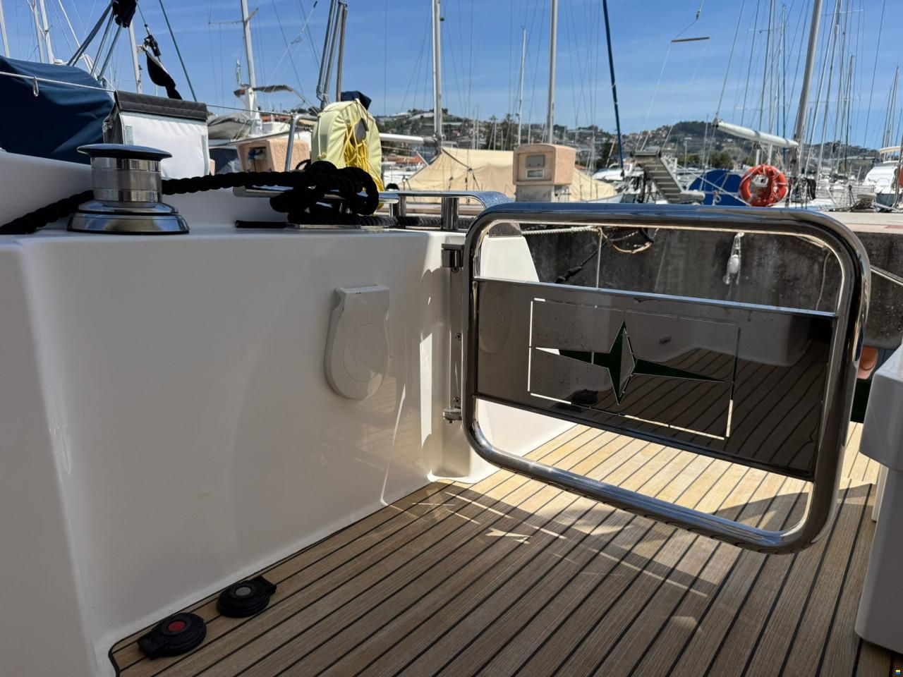 Bavaria Virtess 42 Fly