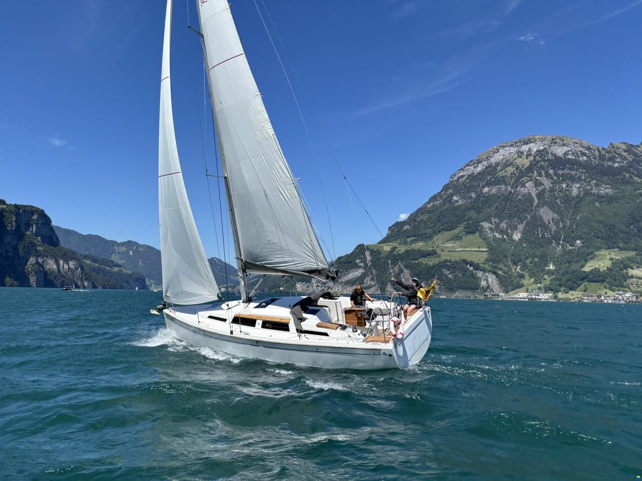 Hanse 345