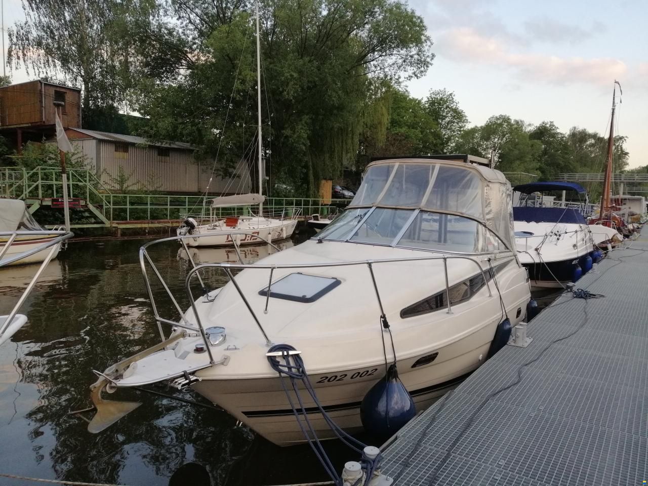 Bayliner 2355 Ciera