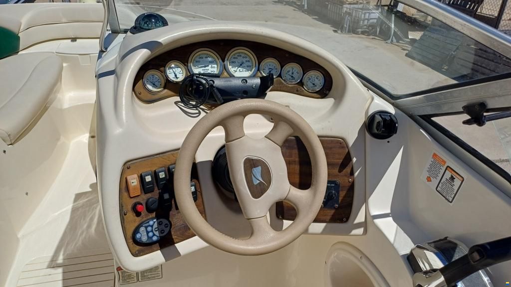 Stingray 240 LR