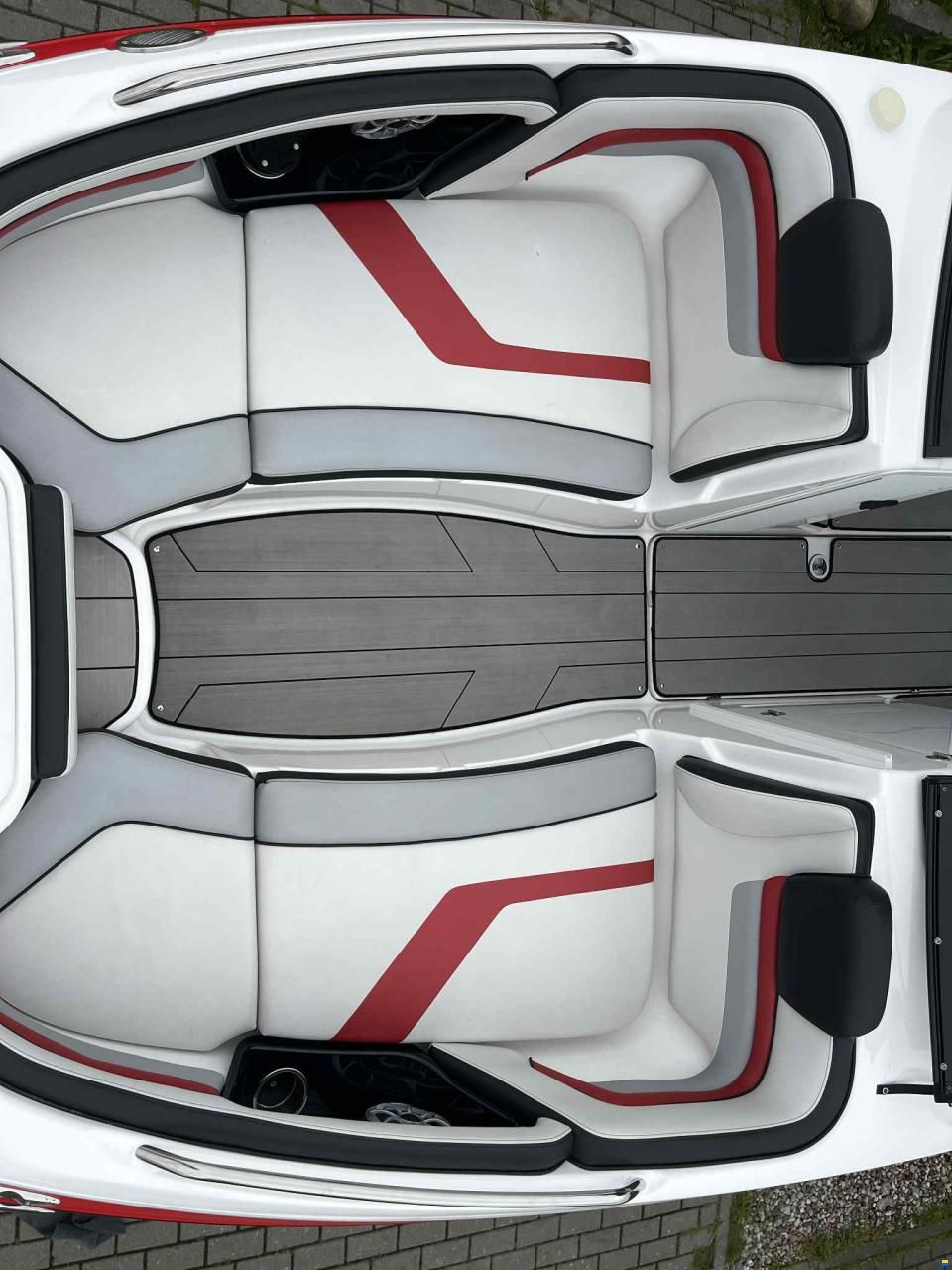 Yamaha WaveRunner 242X