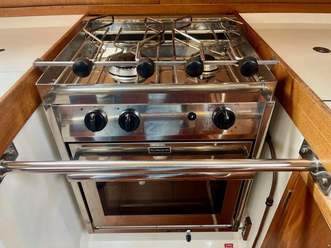 Camper & Nicholsons Nicholson 35