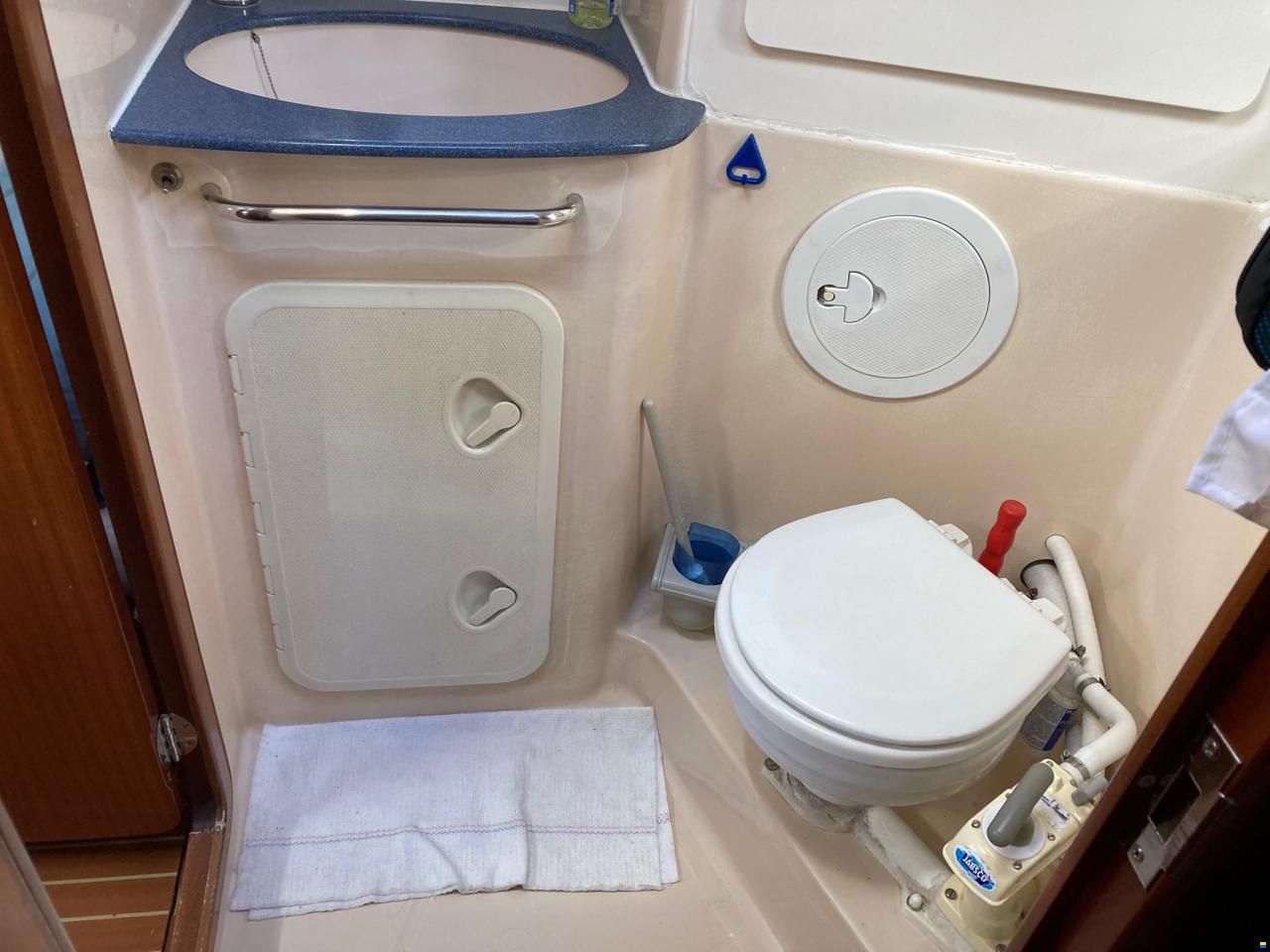 Bavaria 36
