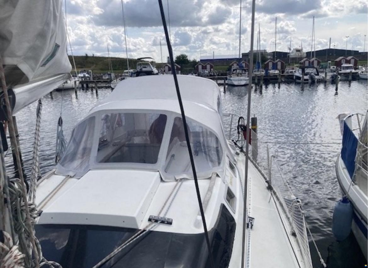 Beneteau Oceanis 350