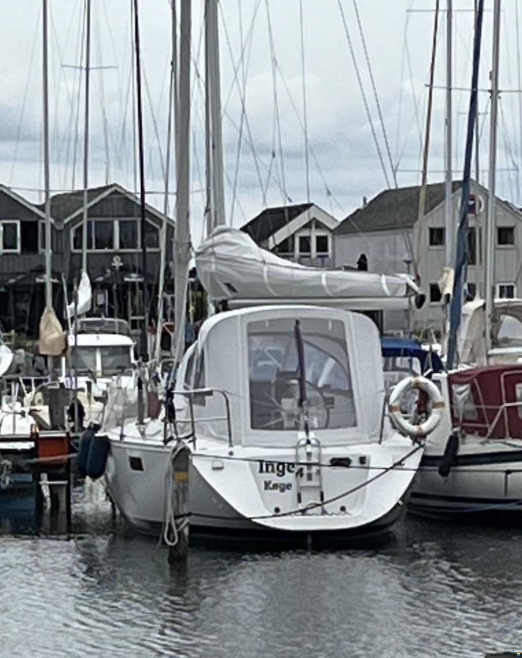 Beneteau Oceanis 350