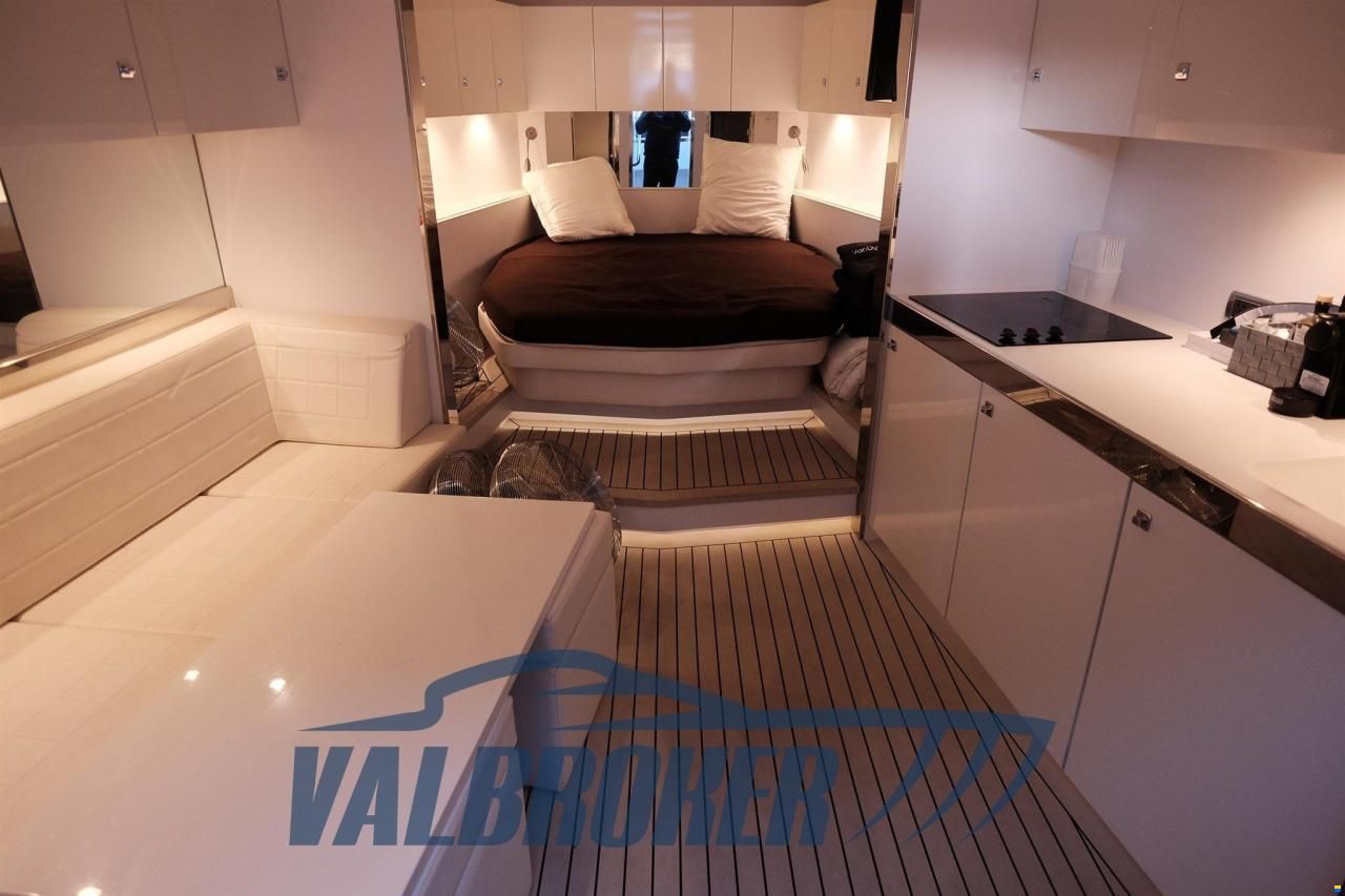 VanDutch 55