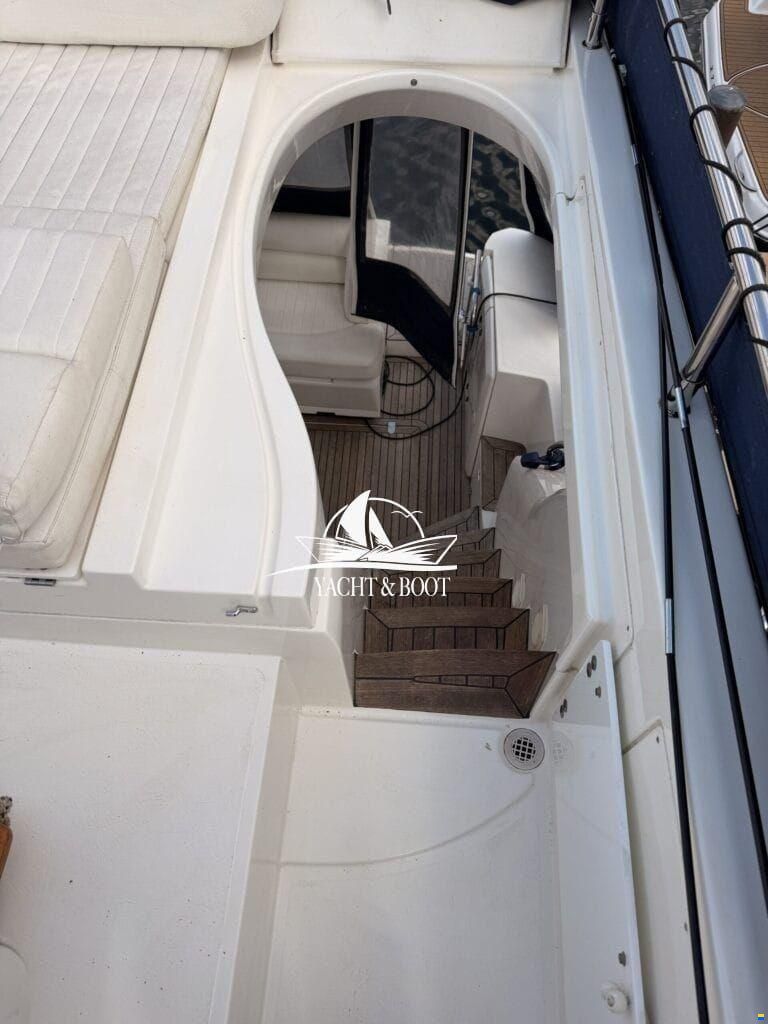 Sealine F 34
