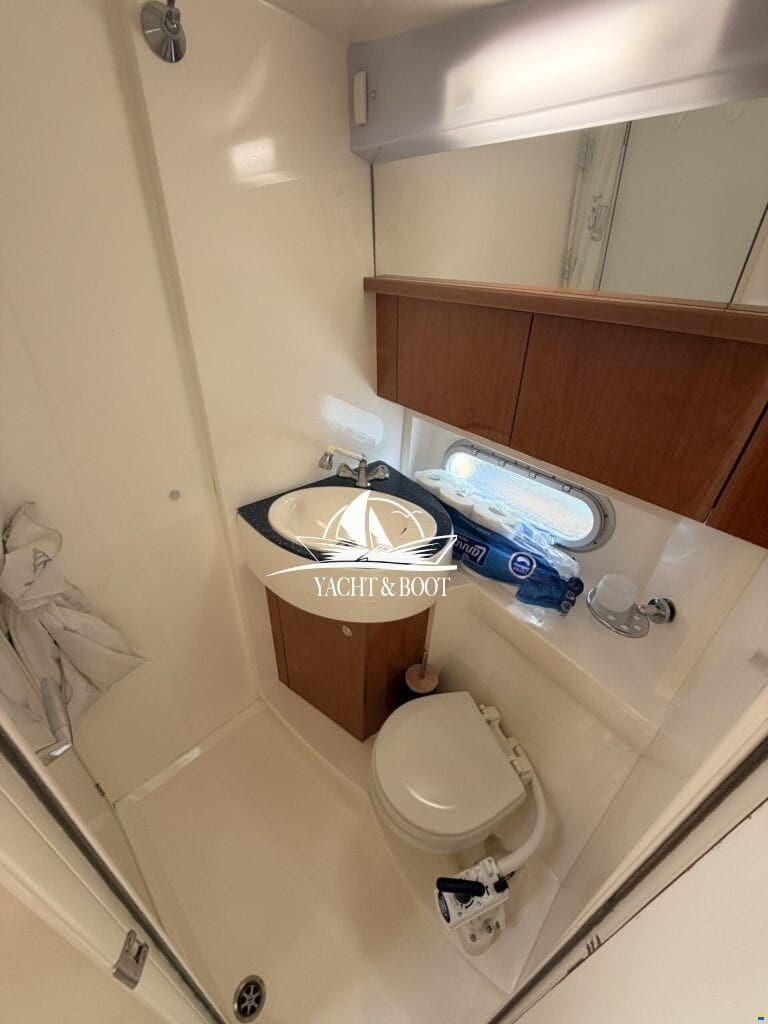 Sealine F 34