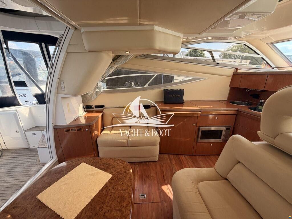 Sealine F 34