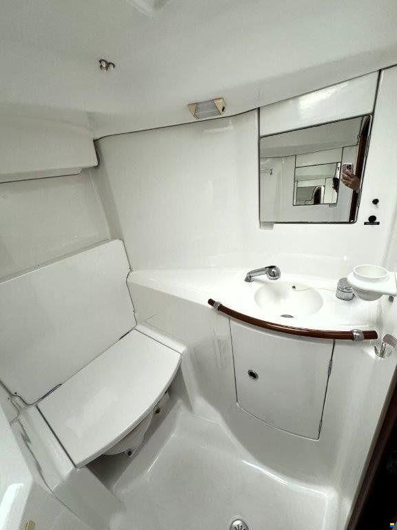 Beneteau OCEANIS 411