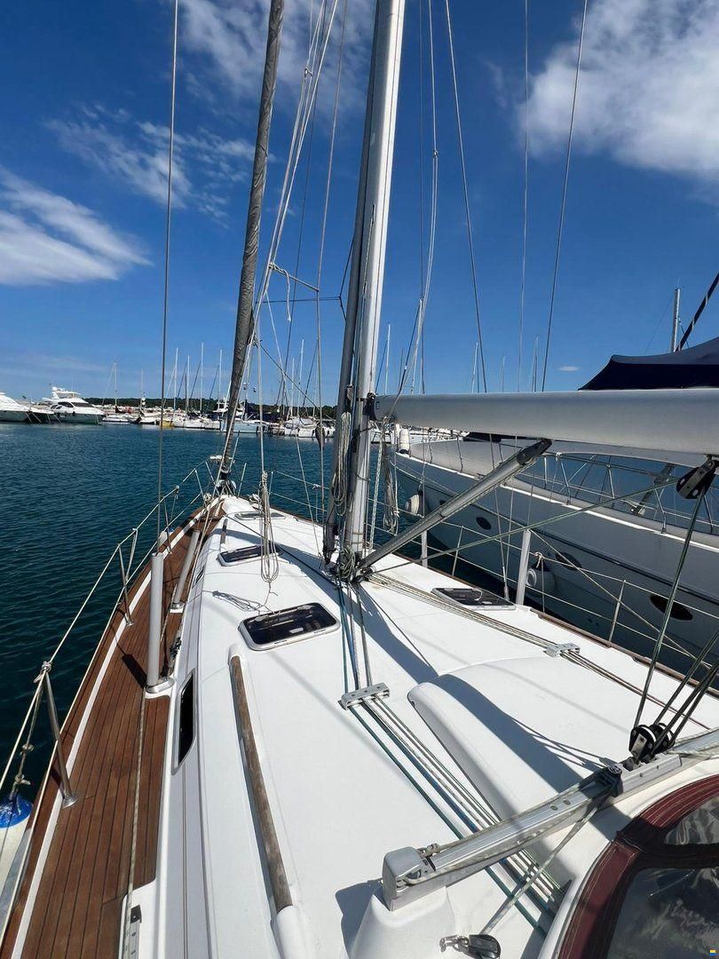 Beneteau OCEANIS 411