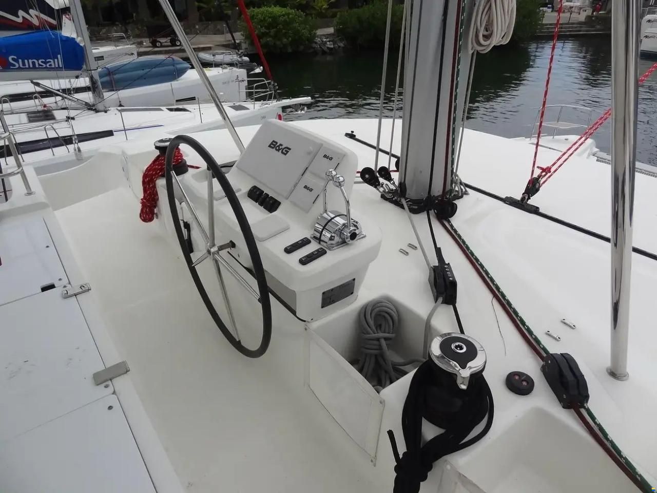 Lagoon 50