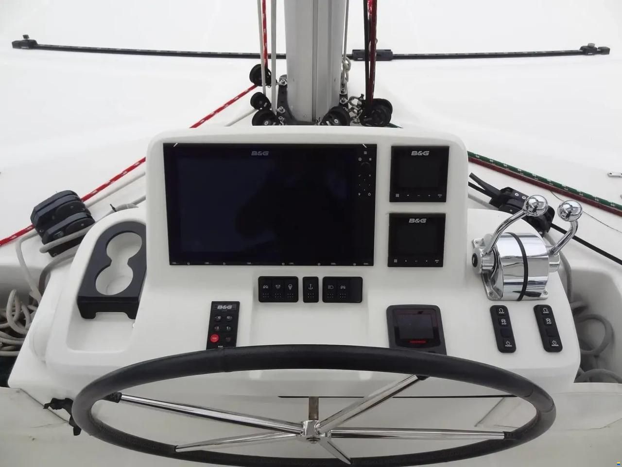 Lagoon 50