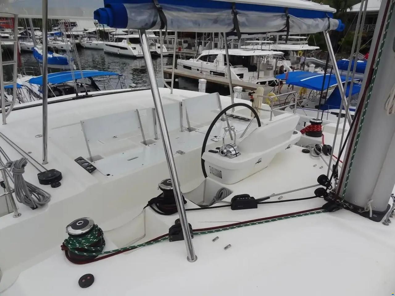 Lagoon 50