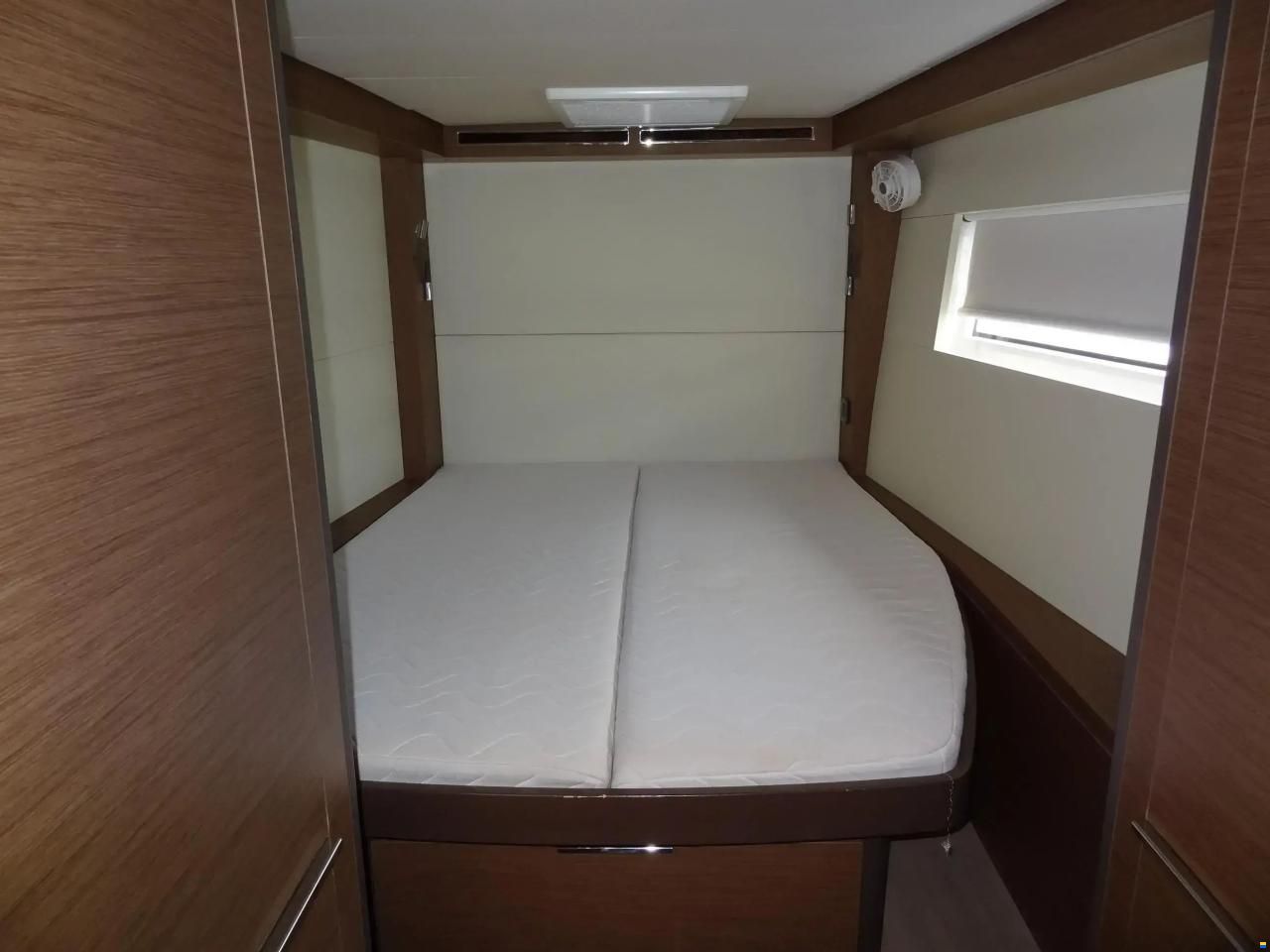 Lagoon 50