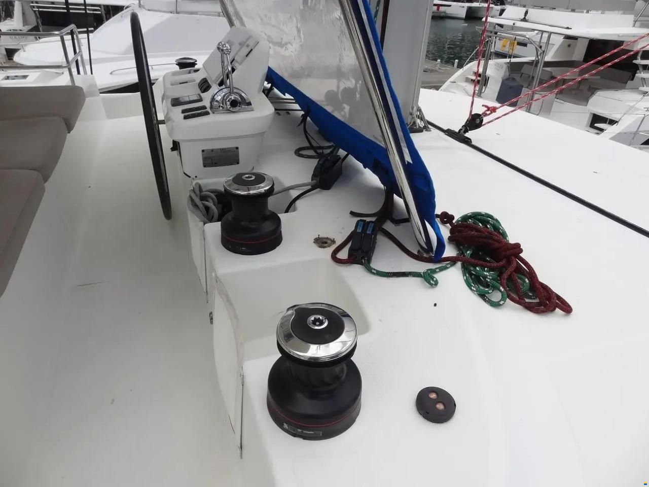 Lagoon 50