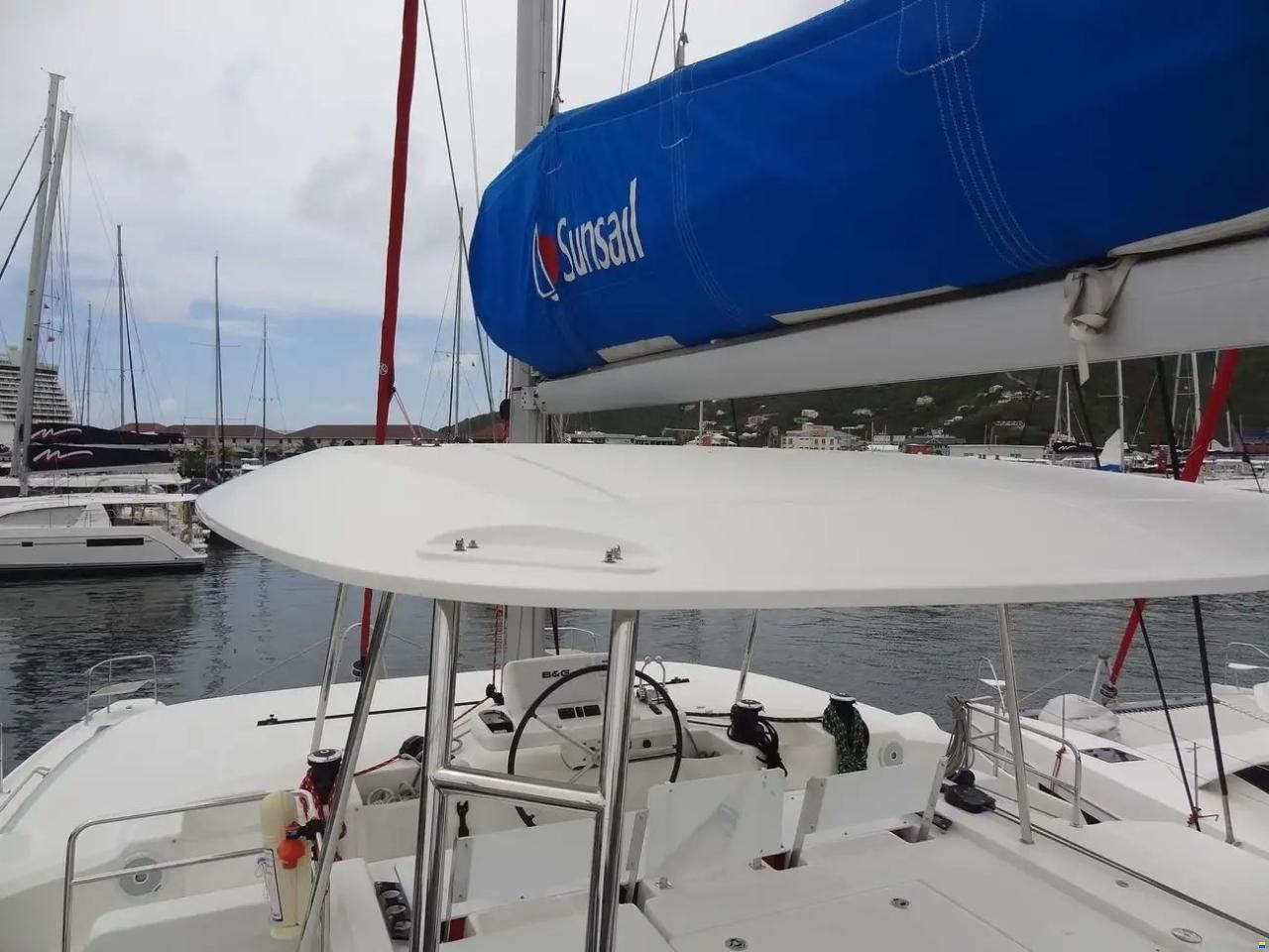 Lagoon 50