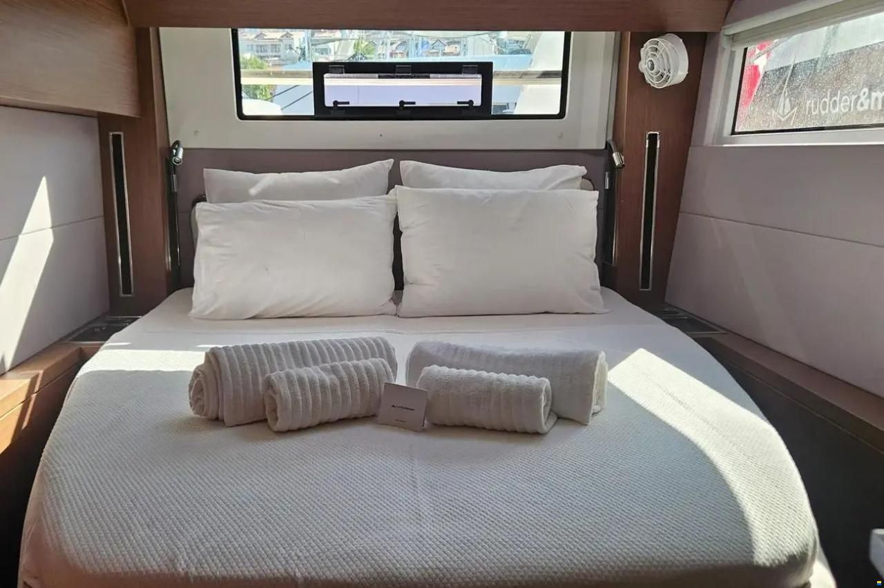 Lagoon 50