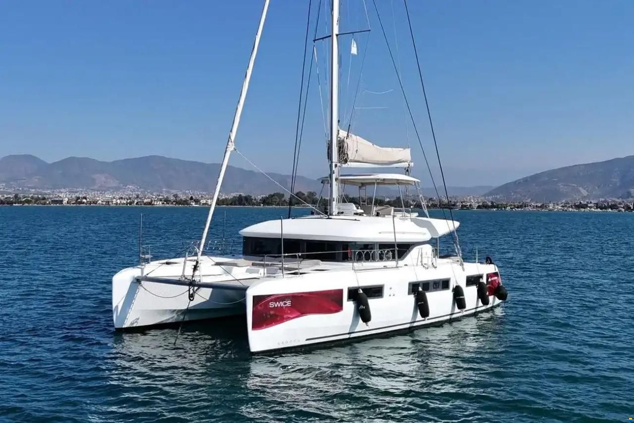 Lagoon 50