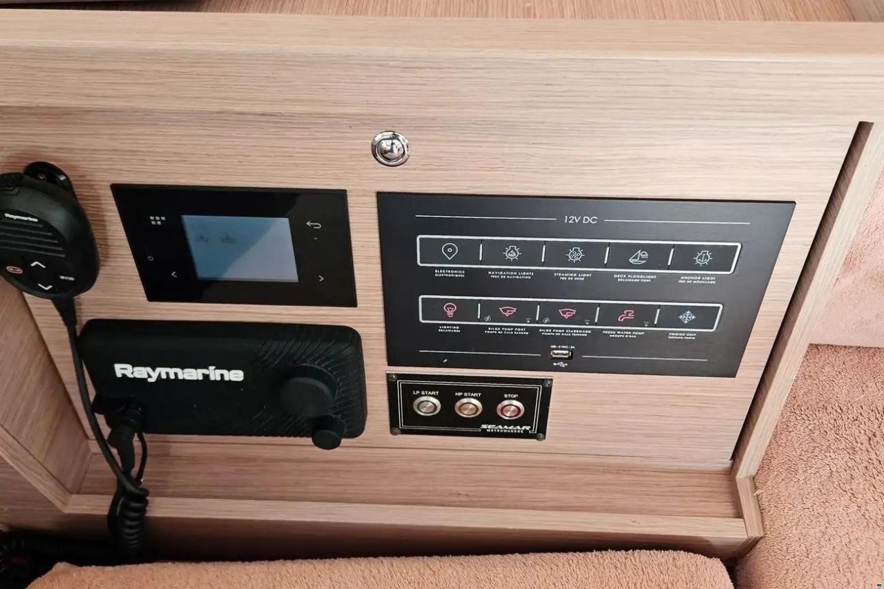 Lagoon 40