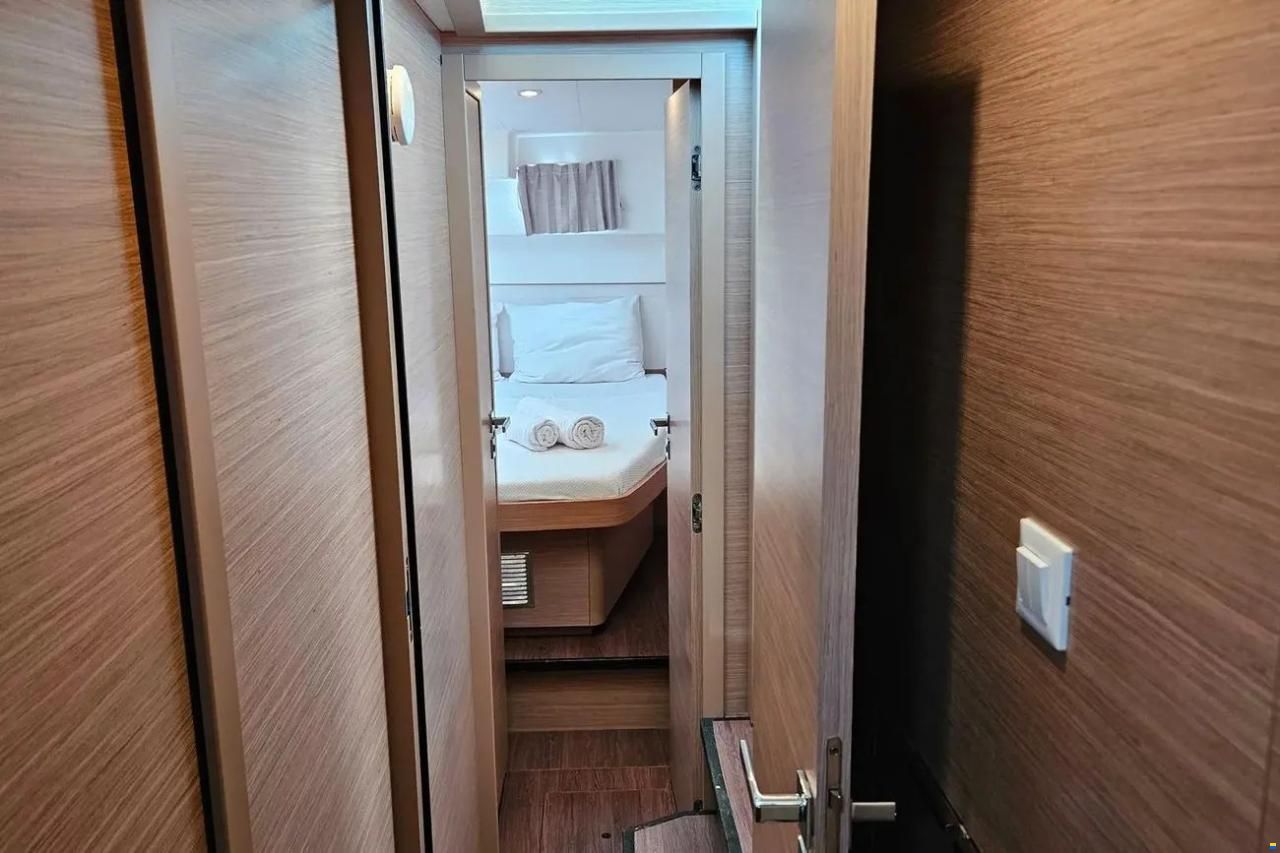 Lagoon 40