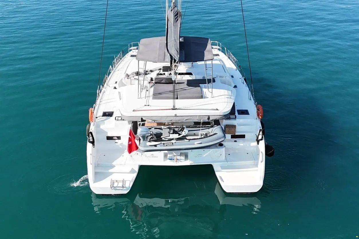 Lagoon 46