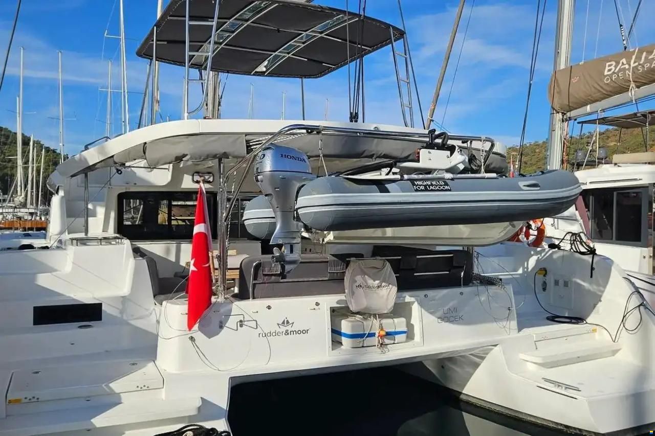 Lagoon 46
