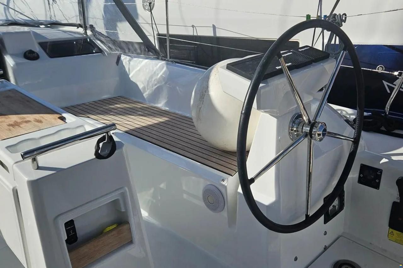 Beneteau Oceanis 34.1