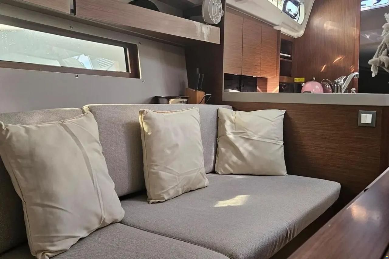 Beneteau Oceanis 34.1