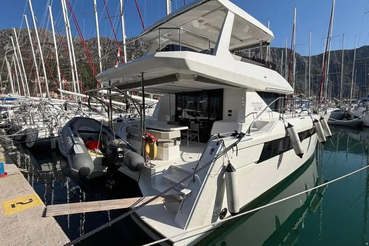 Leopard 40 Powercat