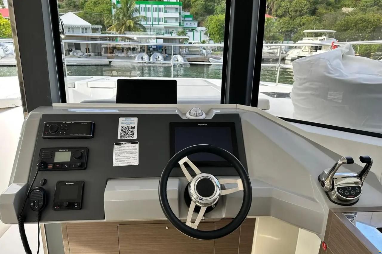 Leopard 53 Powercat