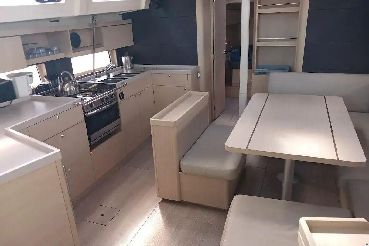 Beneteau Oceanis 46.1