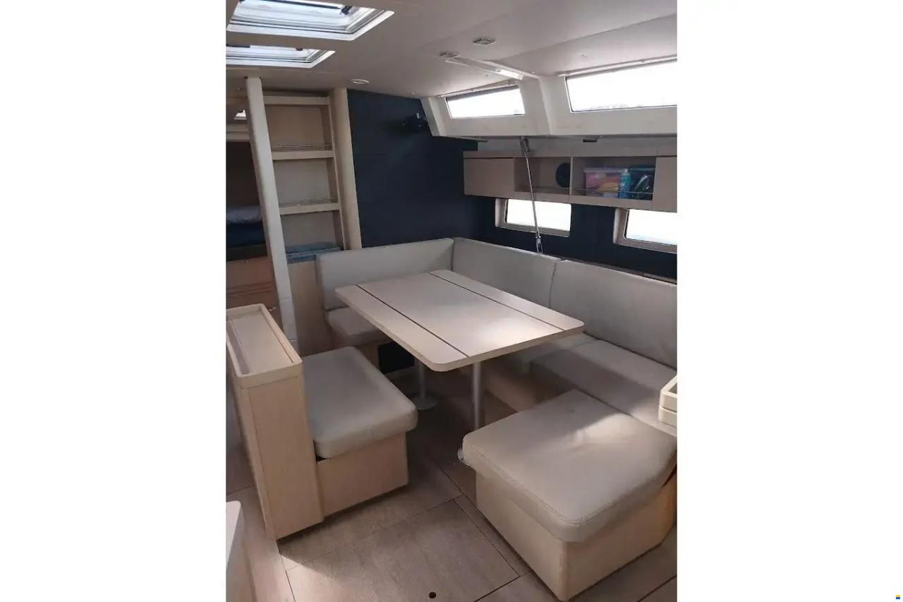 Beneteau Oceanis 46.1