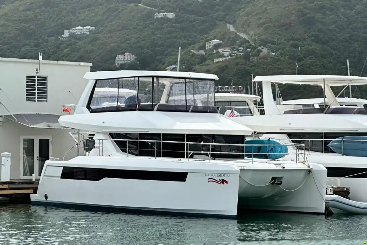 Leopard 40 Powercat